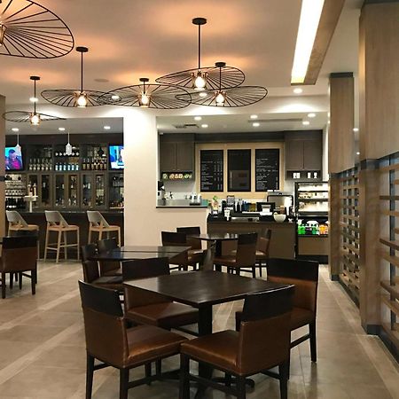 Sonesta Hotel Grand Rapids Airport Kentwood Esterno foto