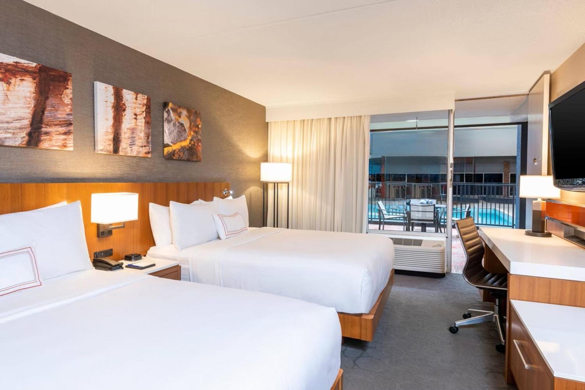 Sonesta Hotel Grand Rapids Airport Kentwood Esterno foto