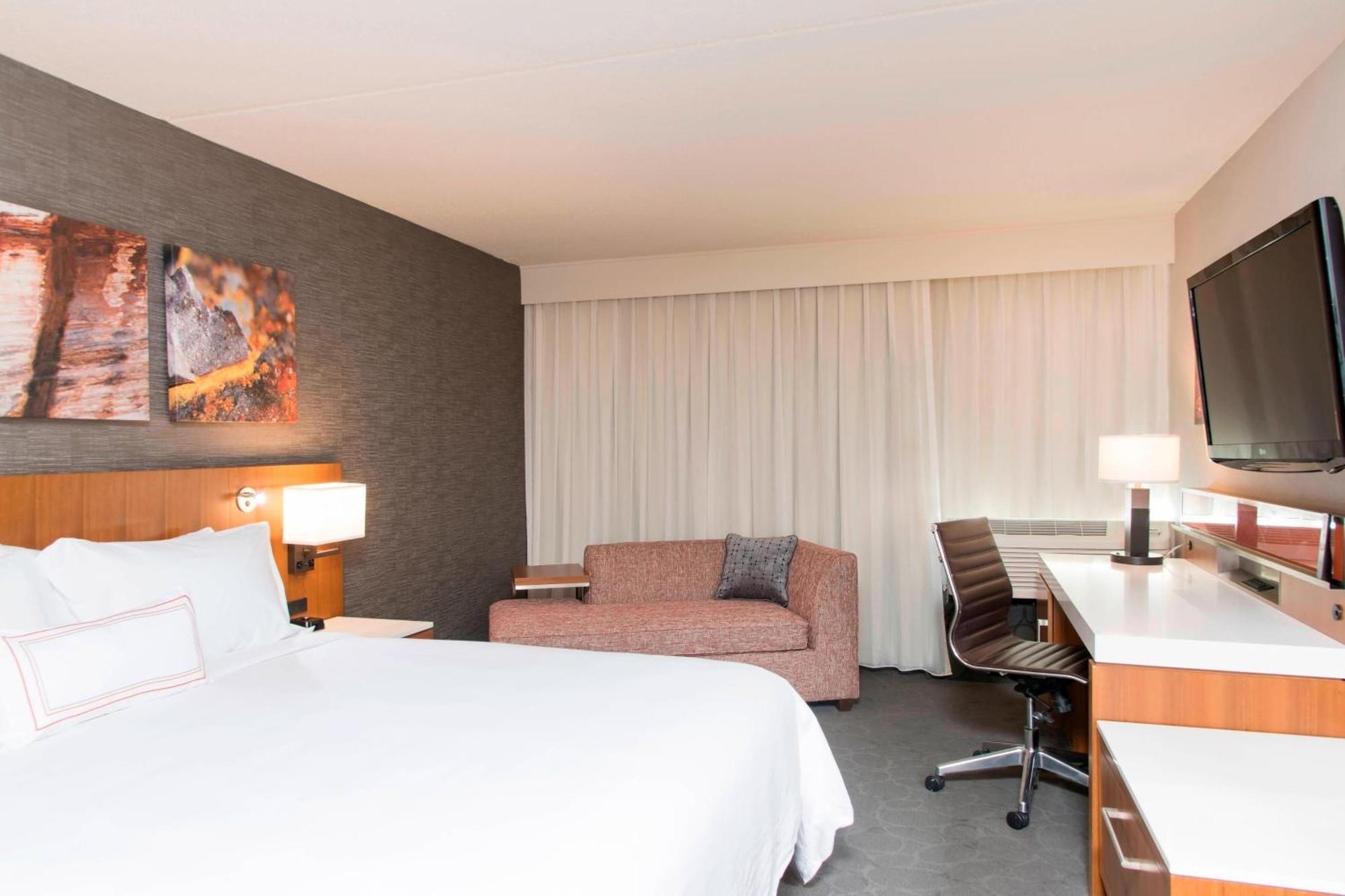 Sonesta Hotel Grand Rapids Airport Kentwood Esterno foto