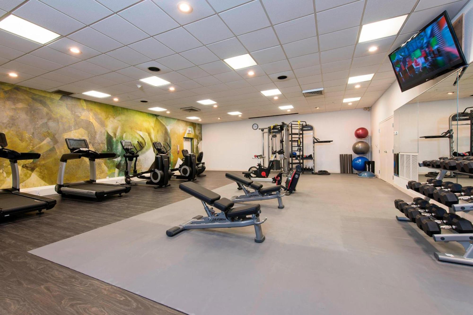 Sonesta Hotel Grand Rapids Airport Kentwood Esterno foto