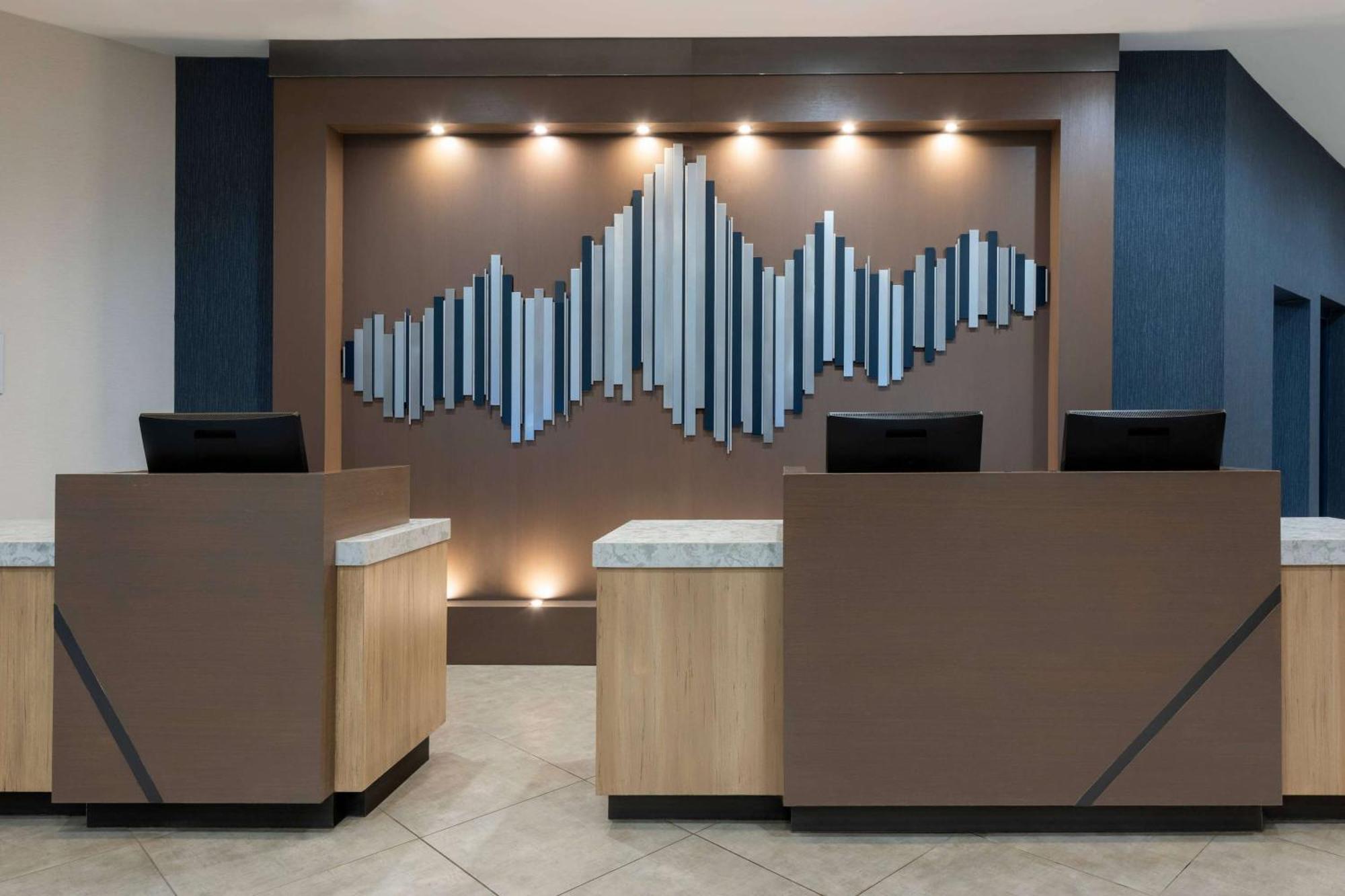 Sonesta Hotel Grand Rapids Airport Kentwood Esterno foto