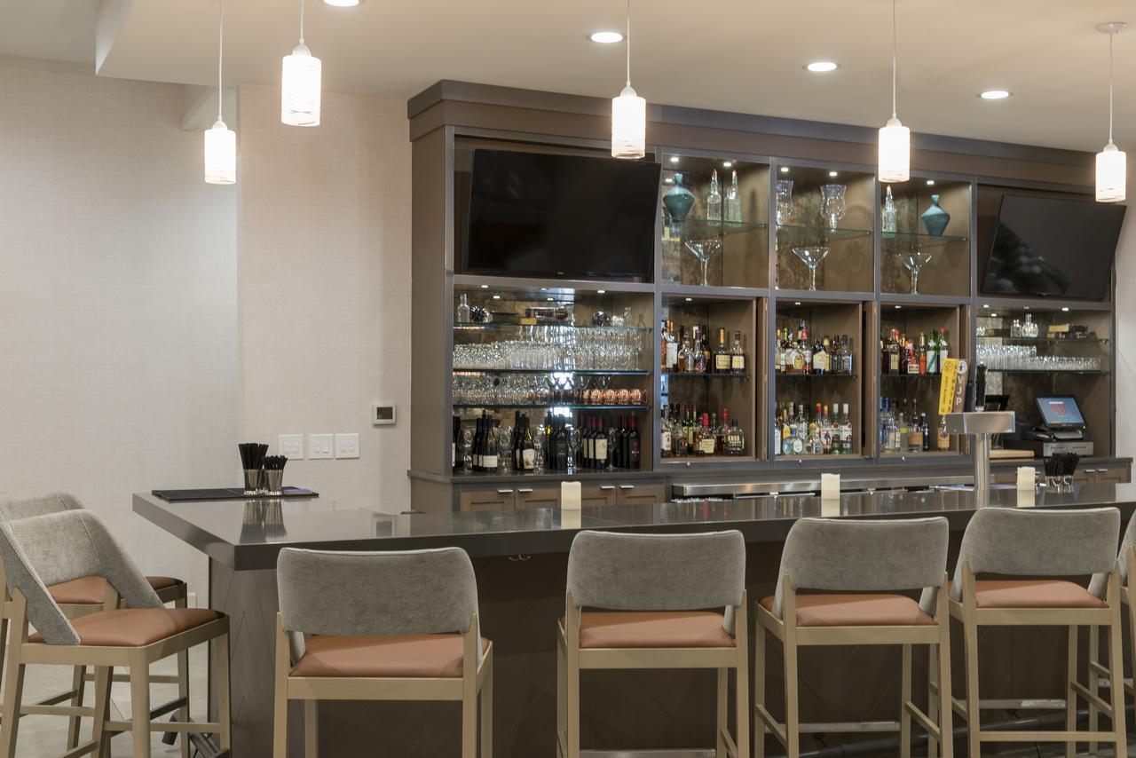 Sonesta Hotel Grand Rapids Airport Kentwood Esterno foto